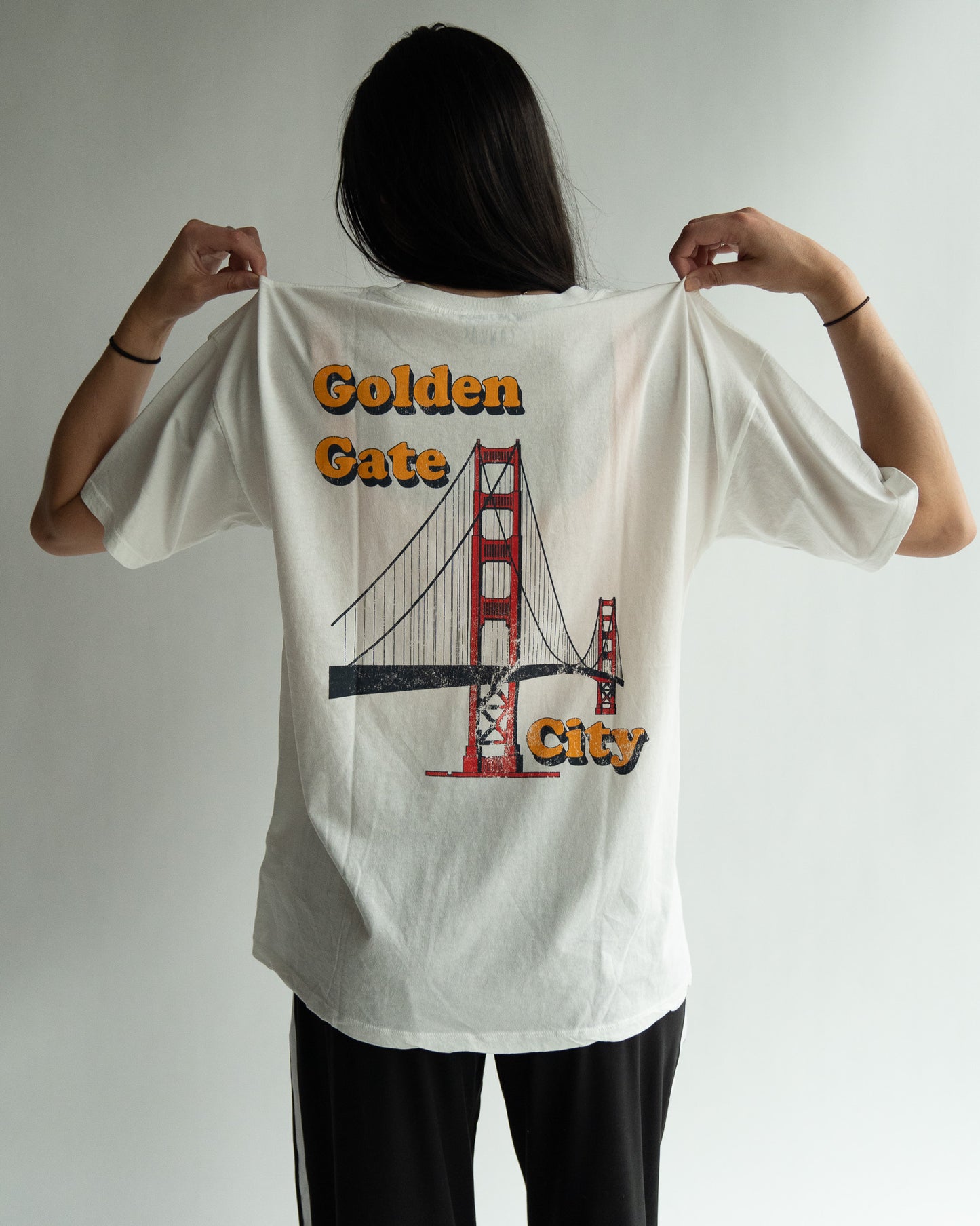 Golden Gate Vintage Graphic Tee
