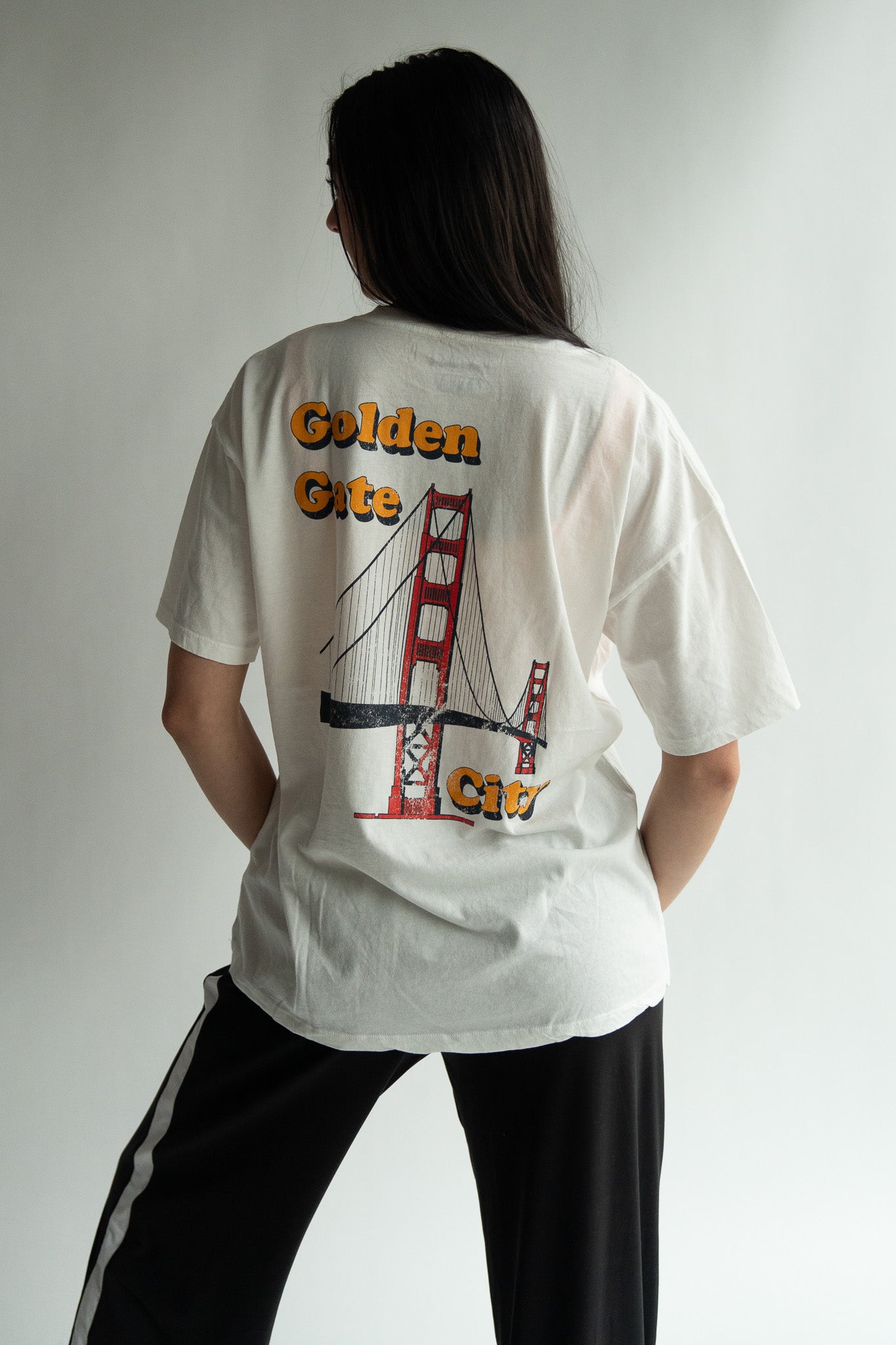 Golden Gate Vintage Graphic Tee