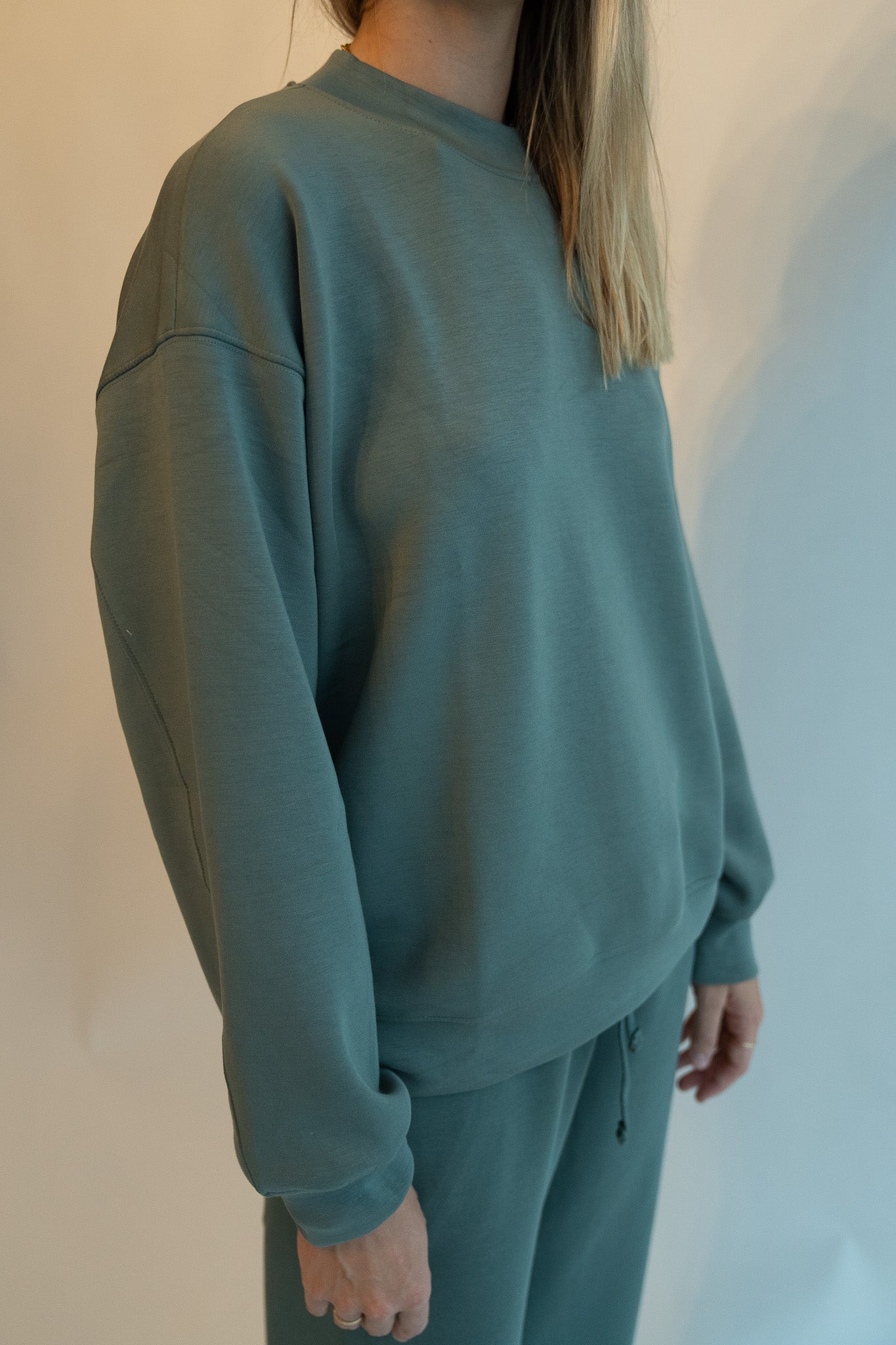 Airy Crew - Forest Green
